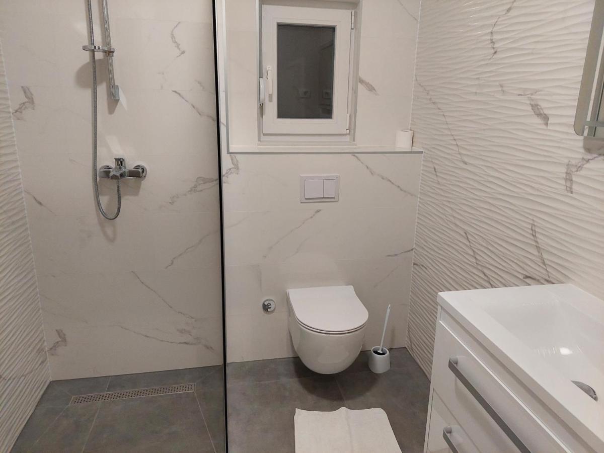 La Ferie Apartment มาคาร์สกา ภายนอก รูปภาพ